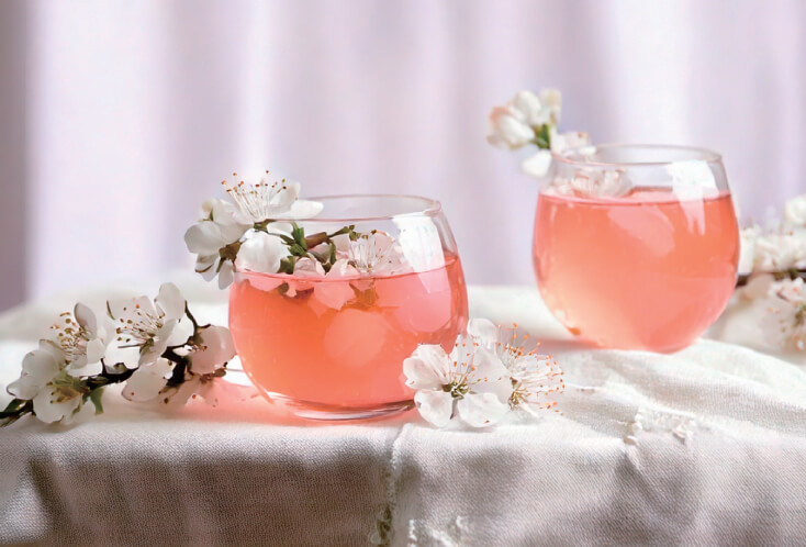  桜カクテル (Sakura Cocktail)